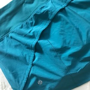 Lululemon beautiful ladies running shorts
